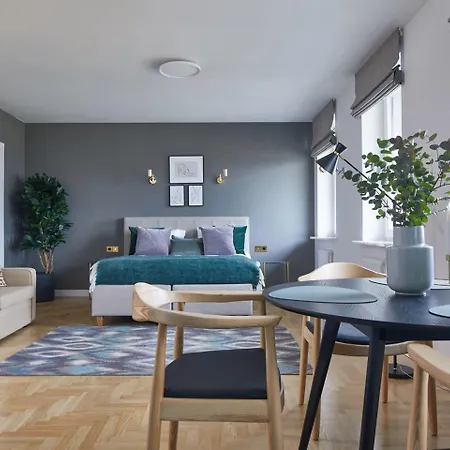 Metro Politechnika 아파트 *